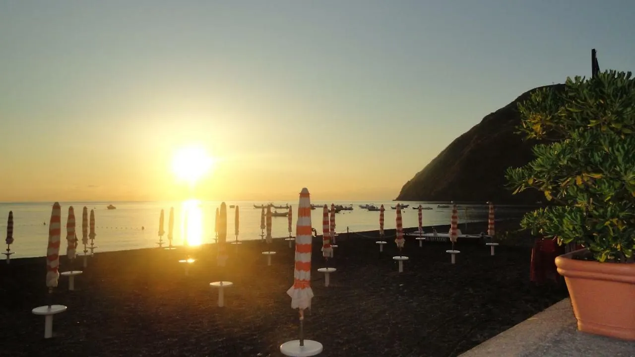 Casa Eolia _ Residenza Villa Città di Lipari Casa vacanze